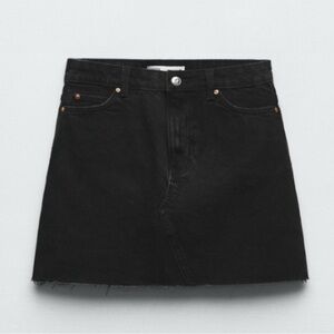 SOLD | Zara Black Denim Mini Skirt | S